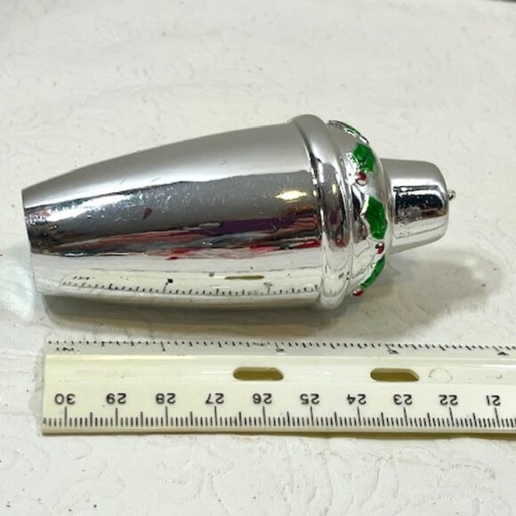 VTG Silver Cocktail Shaker Holly Berries Christmas Holiday Tree Ornament 4"x2" - Picture 6 of 9